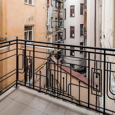 Svobody Avenue 10 * Lviv