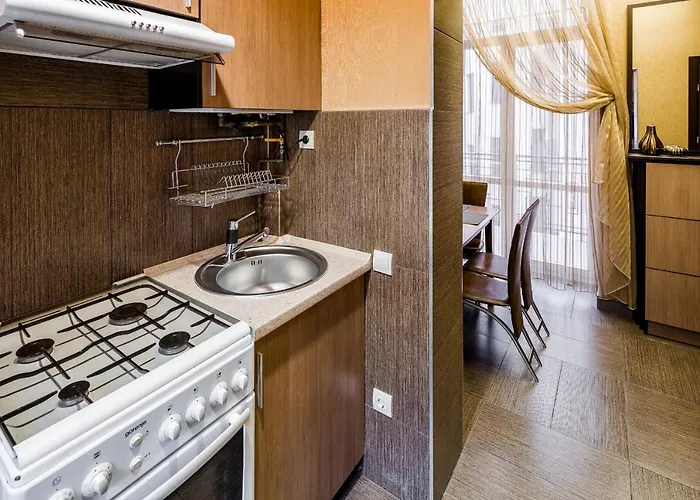 Svobody Avenue 10 Apartment *