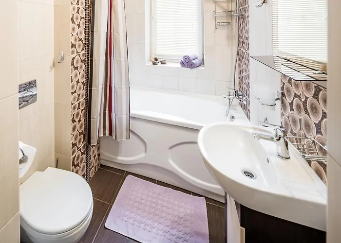 Svobody Avenue 10 Apartment Lviv